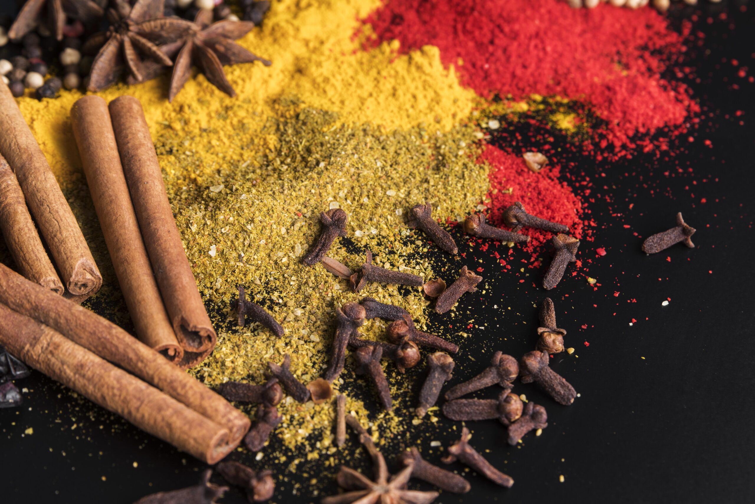 high-angle-spices-cinnamon-sticks